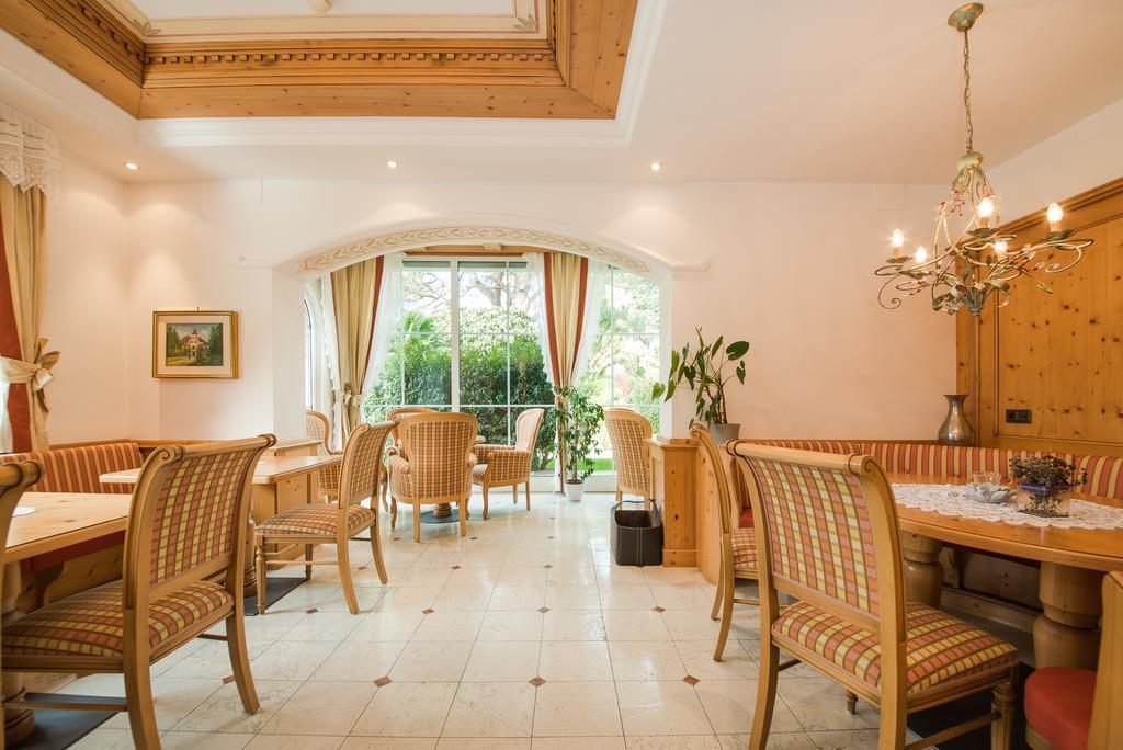 Hotel Salgart Merano Luaran gambar